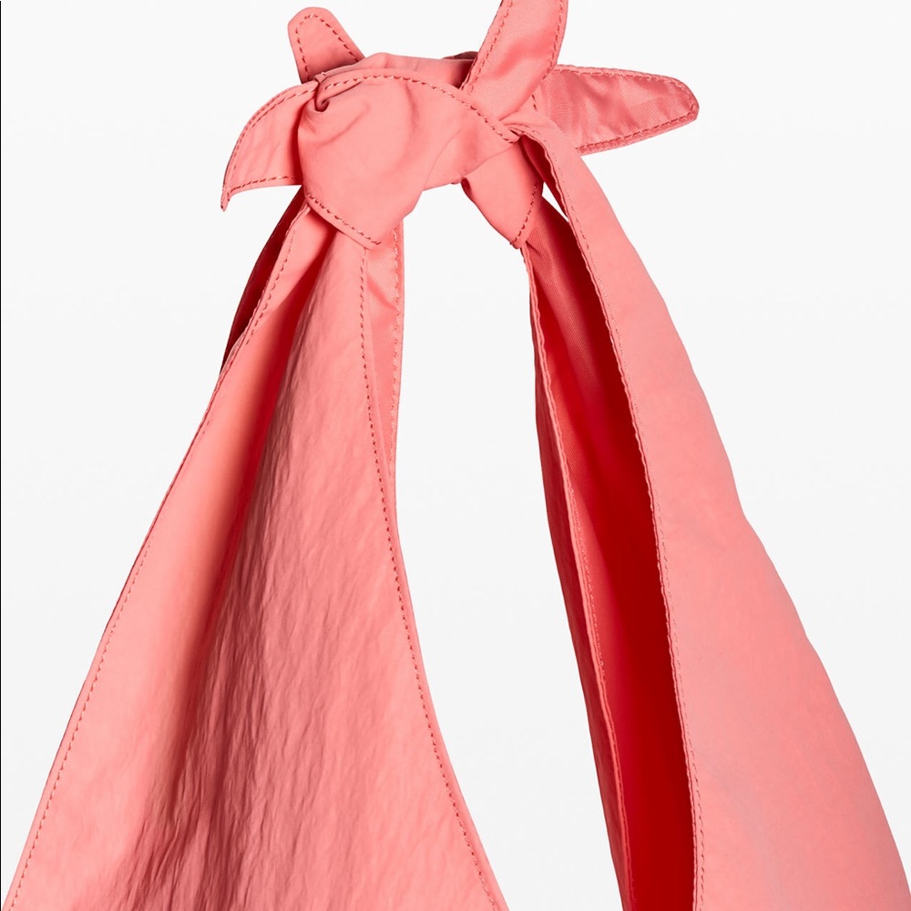 Lululemon Coral Tote Bag - Picture 4 of 4
